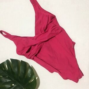 Lana Pink Plunge Twist‎ One Piece Swimsuit Beach Pool Fitted Classic Elegant